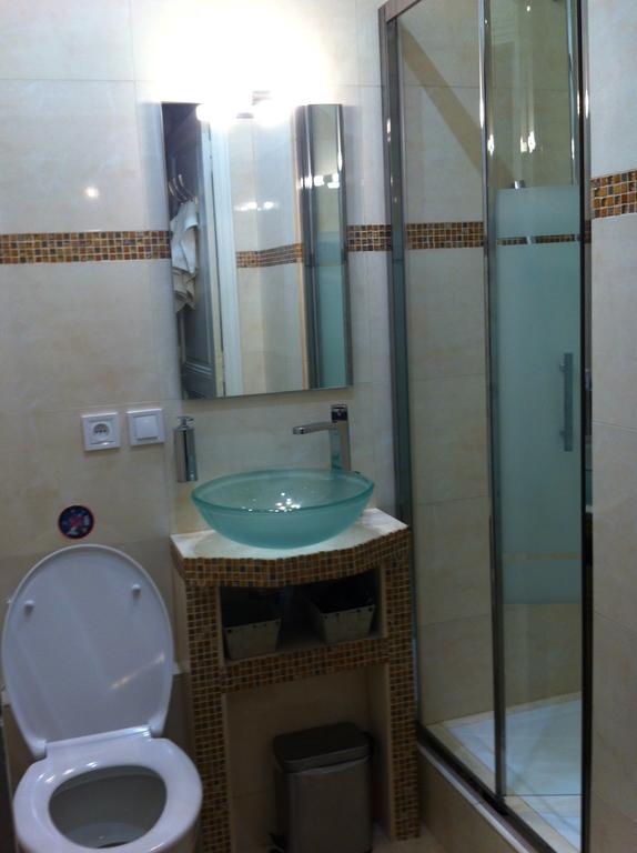 Nice Center Studio Guesthouse Pokój zdjęcie